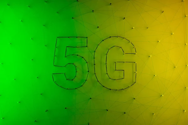 5g-modern-technology-background-with-gradient